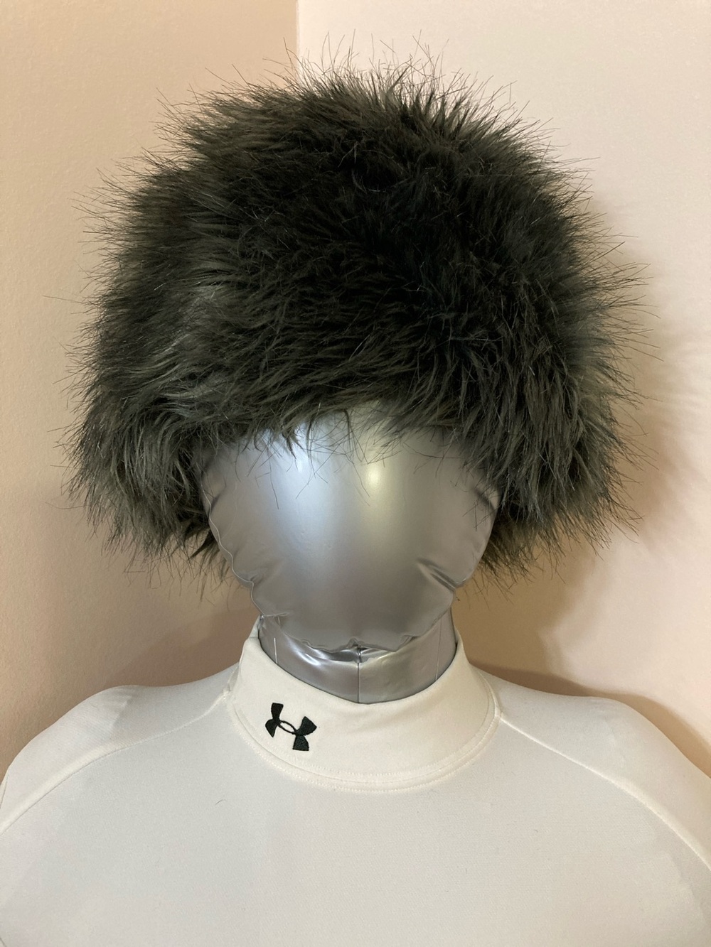 BOGO🛍️Faux Fur Pom Pom Hat - Dark Gray
